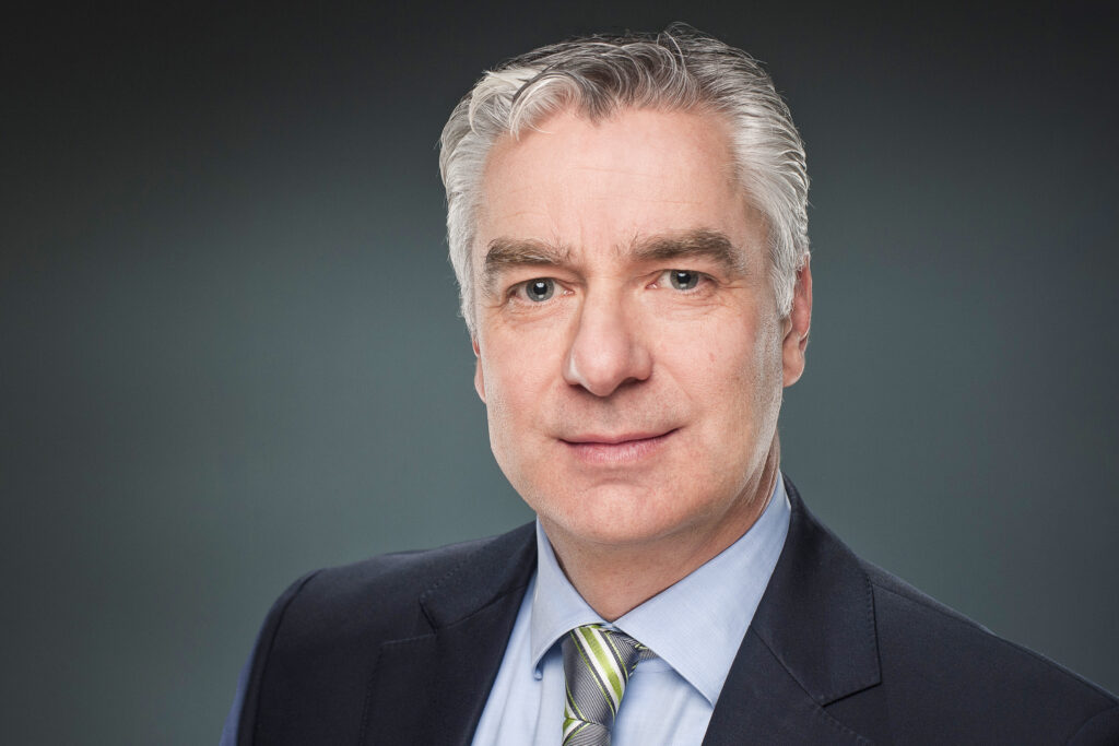 Mr Stefan Zinn